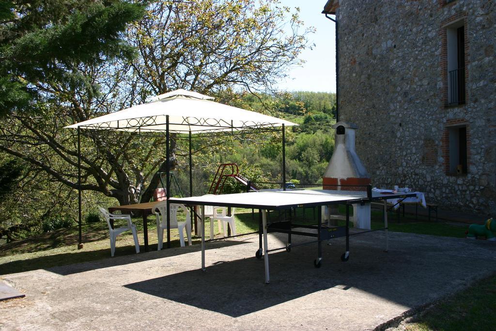 Il Poggiolo Villa Montieri Exteriör bild