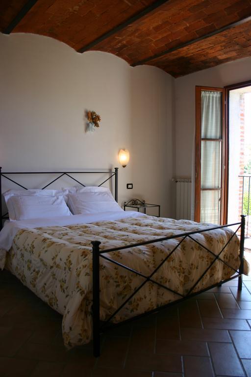 Il Poggiolo Villa Montieri Rum bild