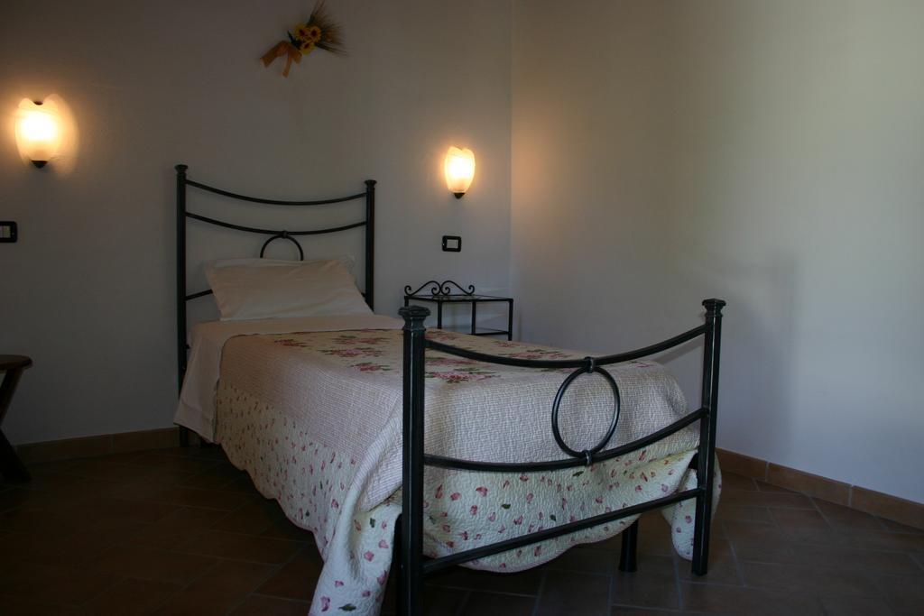 Il Poggiolo Villa Montieri Rum bild